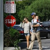 Ali Larter with husband Hayes MacArthur leaving Hugo's restaurant photos | Picture 77081